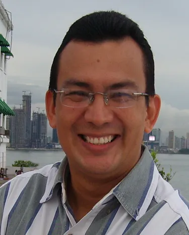 foto del Consultor de Marketing Digital en Panamá, Daniel Angel De Gracia